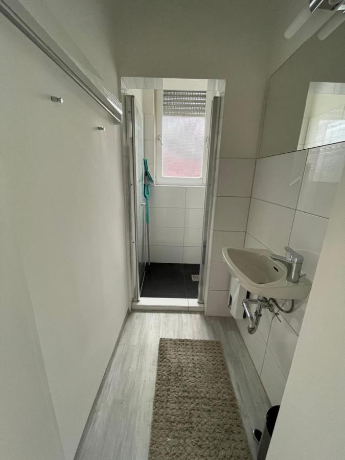 Moderne Und Gemuetliches Appartement Im Eg Mit Eigenem Zugang In Guter Wohnlage Mülheim an der Ruhr Εξωτερικό φωτογραφία